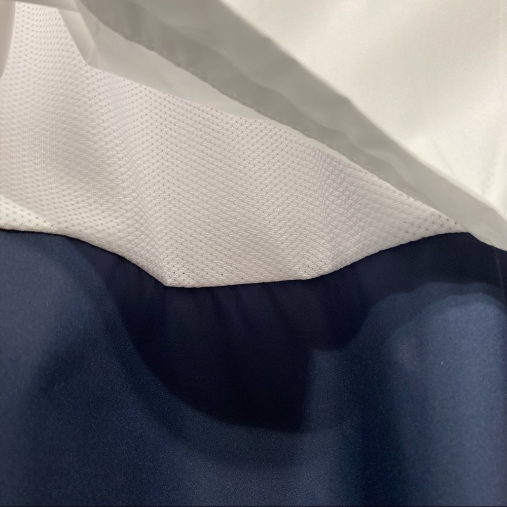 Nike UConn Huskies Standard Fit Long Sleeve Windbreaker, Men’s Medium - Picture 7 of 13